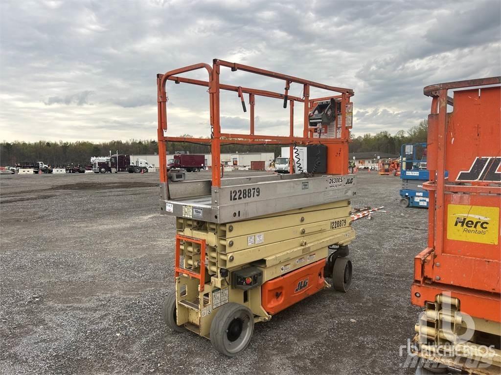 JLG 2630ES Sakselifter
