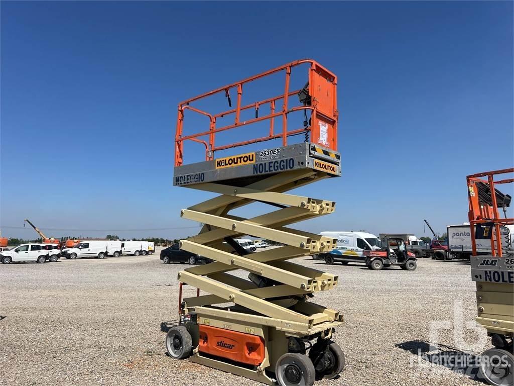 JLG 2630ES Sakselifter