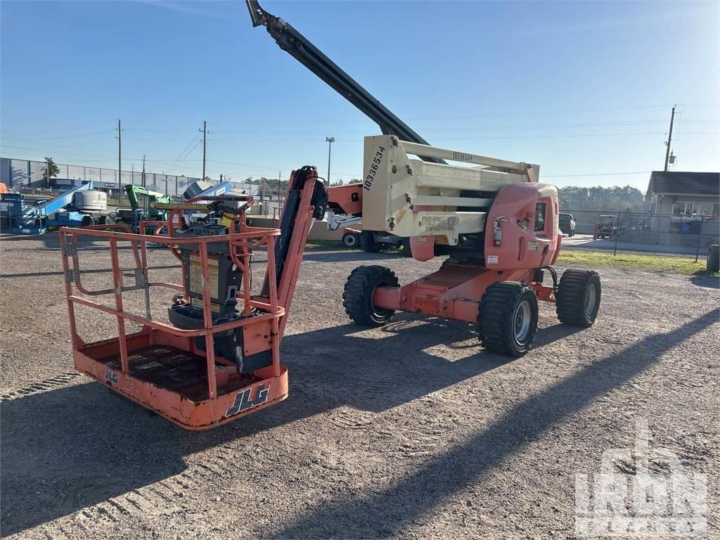 JLG 450AJ Leddede bomlifter
