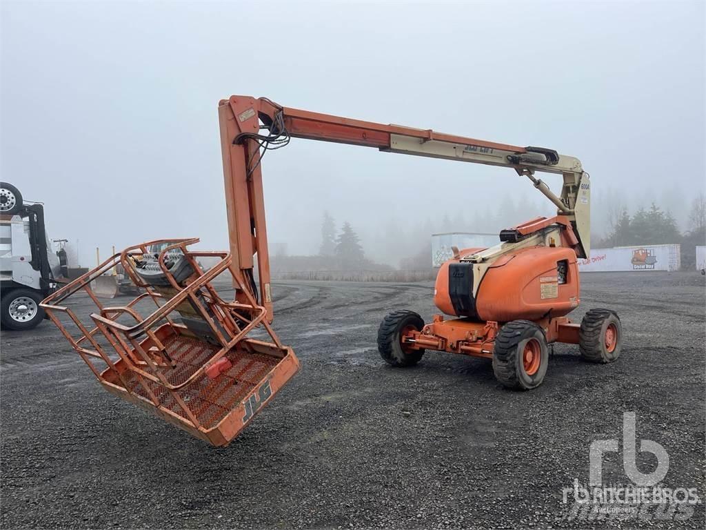 JLG 600AJ Leddede bomlifter