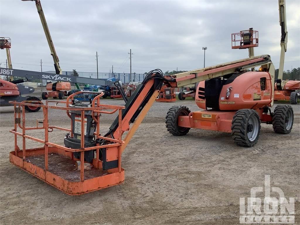 JLG 600AJ Leddede bomlifter