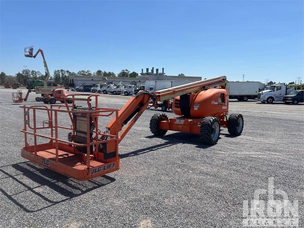 JLG 600AJ Leddede bomlifter