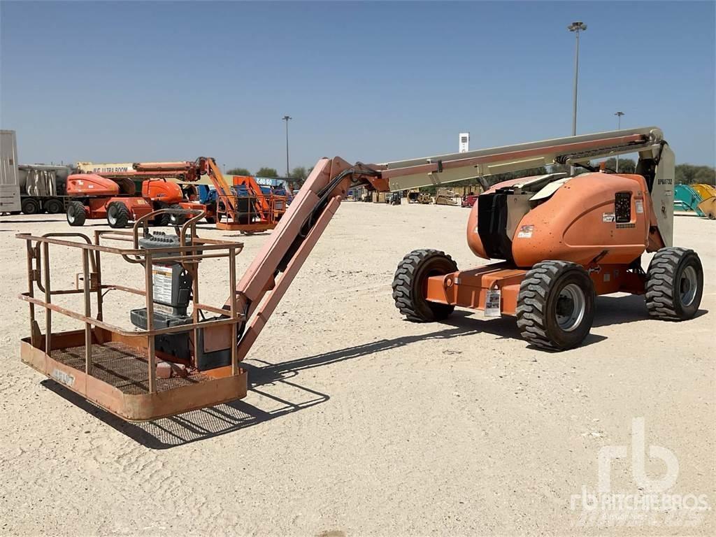 JLG 600AJ Leddede bomlifter
