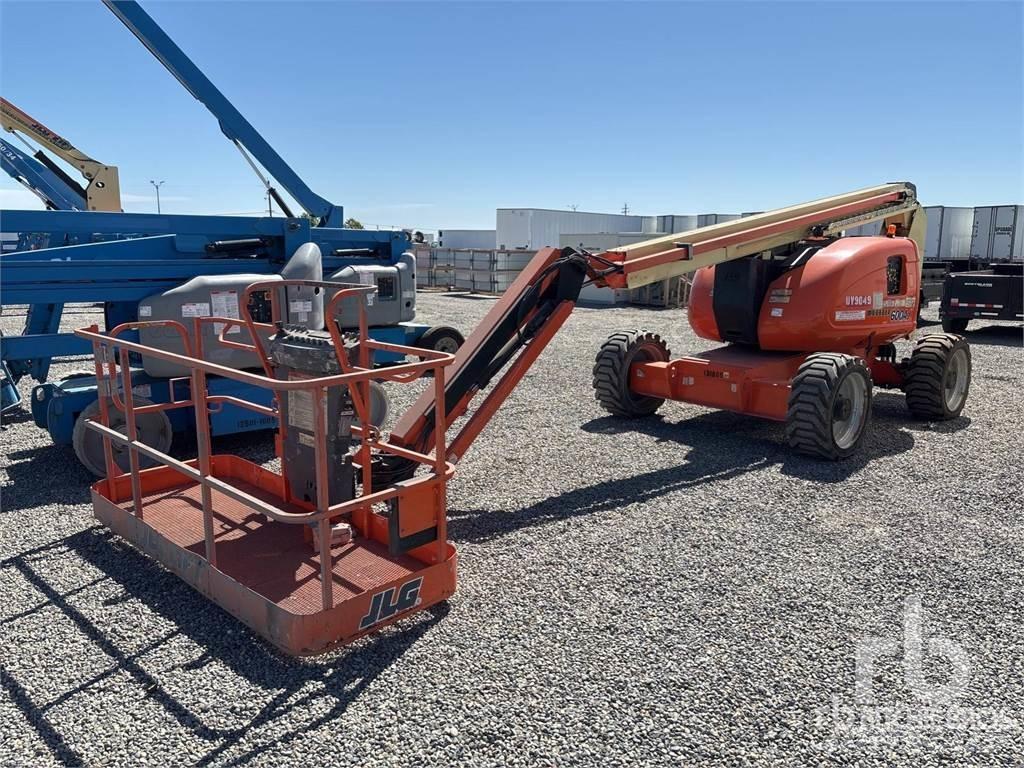 JLG 600AJ Leddede bomlifter