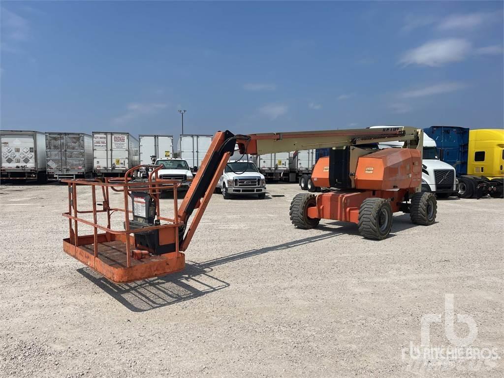 JLG 800AJ Leddede bomlifter