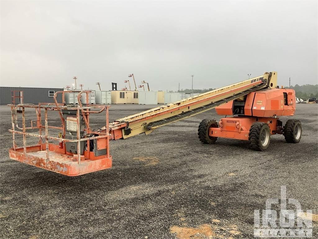 JLG 800S Leddede bomlifter