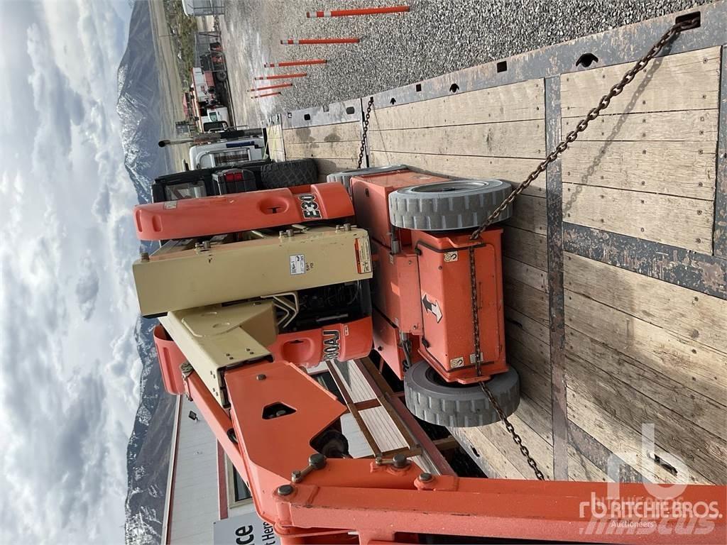 JLG E300AJ Leddede bomlifter