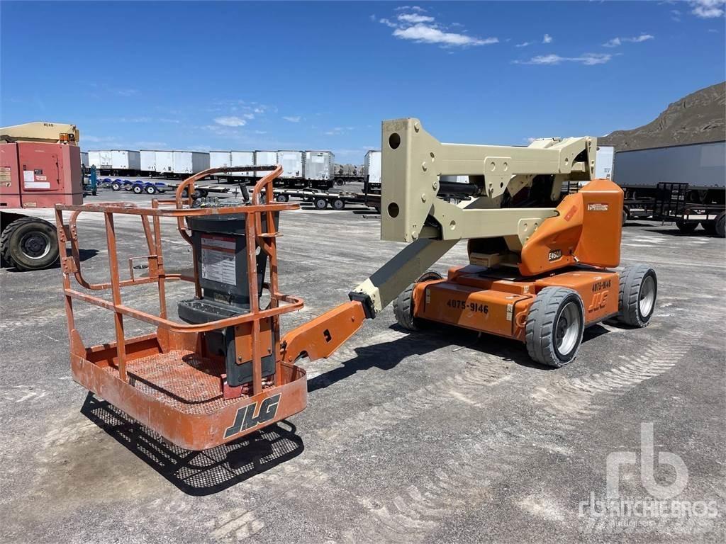 JLG E450A Leddede bomlifter