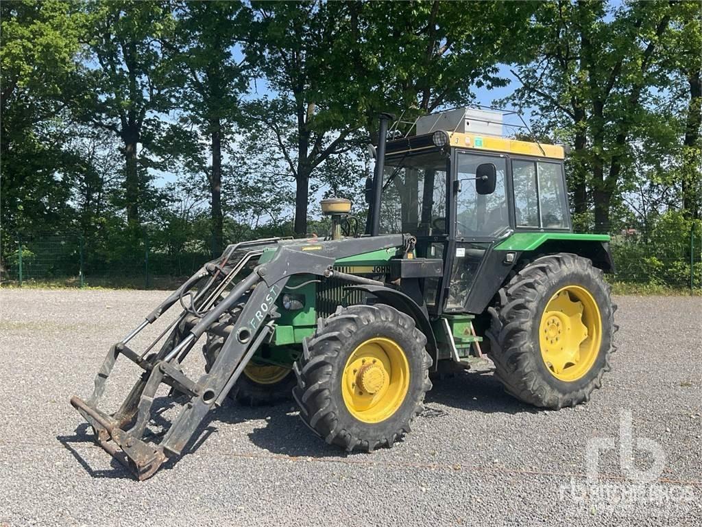 John Deere 2140 Traktorer