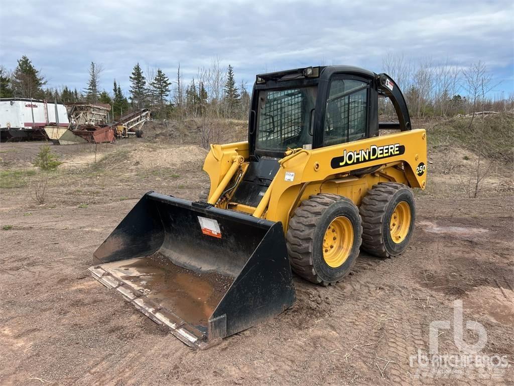 John Deere 250 Kompaktlastere