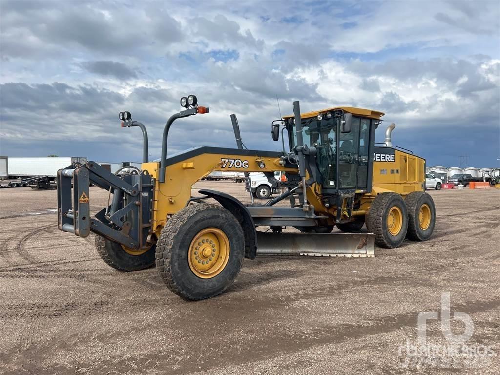 John Deere 770G Veihøvler