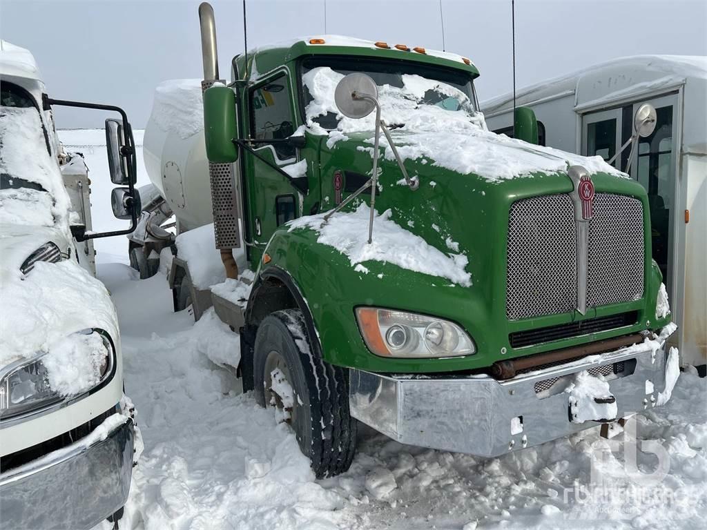Kenworth T440 Betongbiler