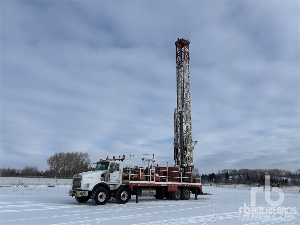 Kenworth T800 Borrigg lastebilmontert