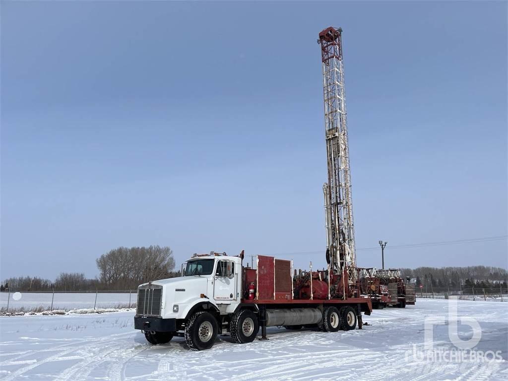 Kenworth T800 Borrigg lastebilmontert