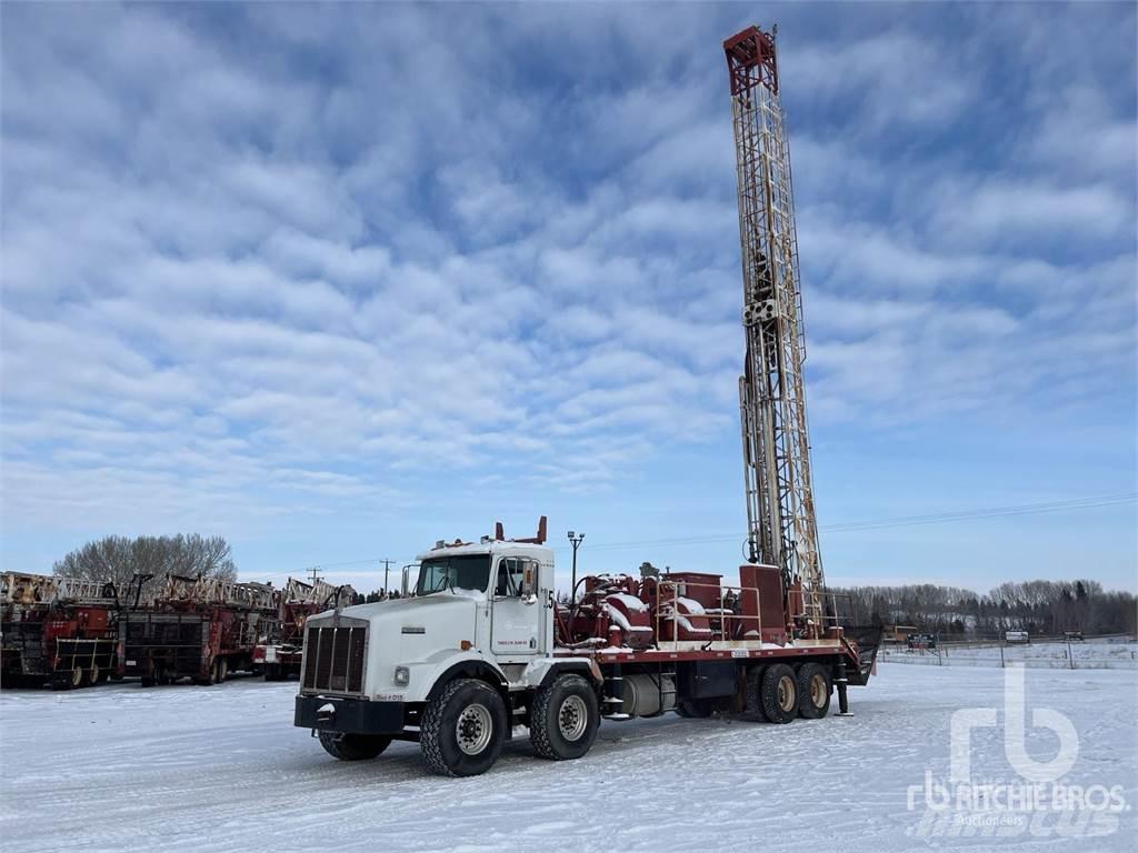 Kenworth T800 Borrigg lastebilmontert