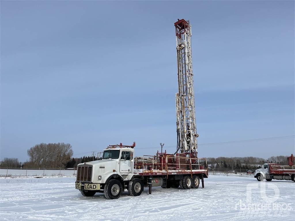 Kenworth T800 Borrigg lastebilmontert