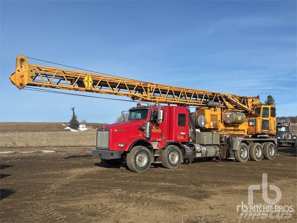 Kenworth T800 Borrigg lastebilmontert