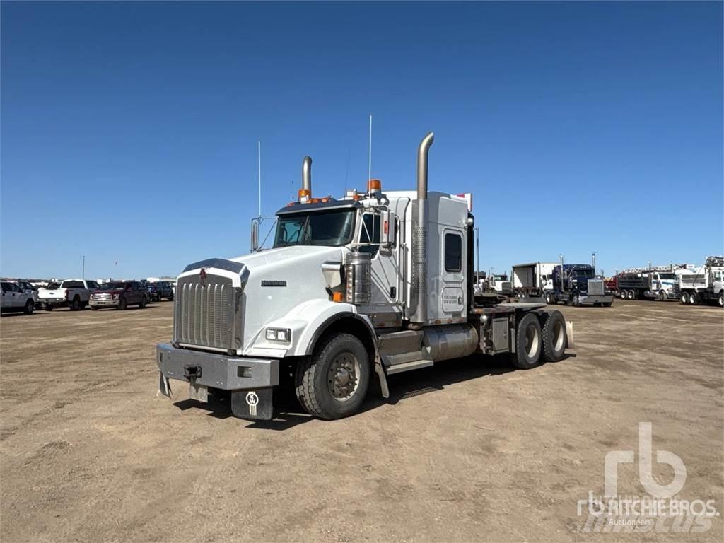 Kenworth T800 Flatvogn med vinsj