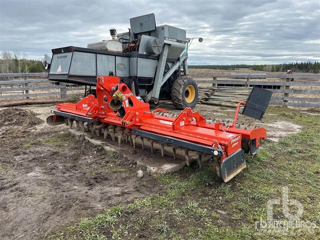 Kubota PH3001 Harver