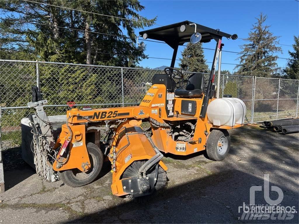 LeeBoy NB25 Innendørs feiemaskiner