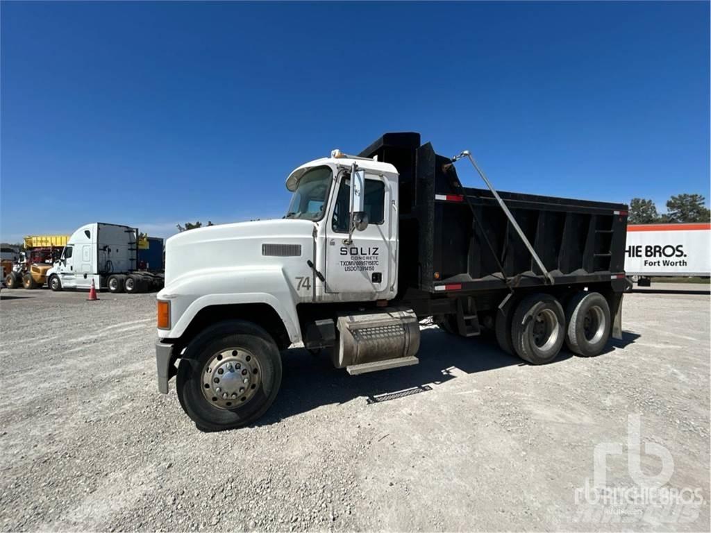 Mack CHN613 Tippbil