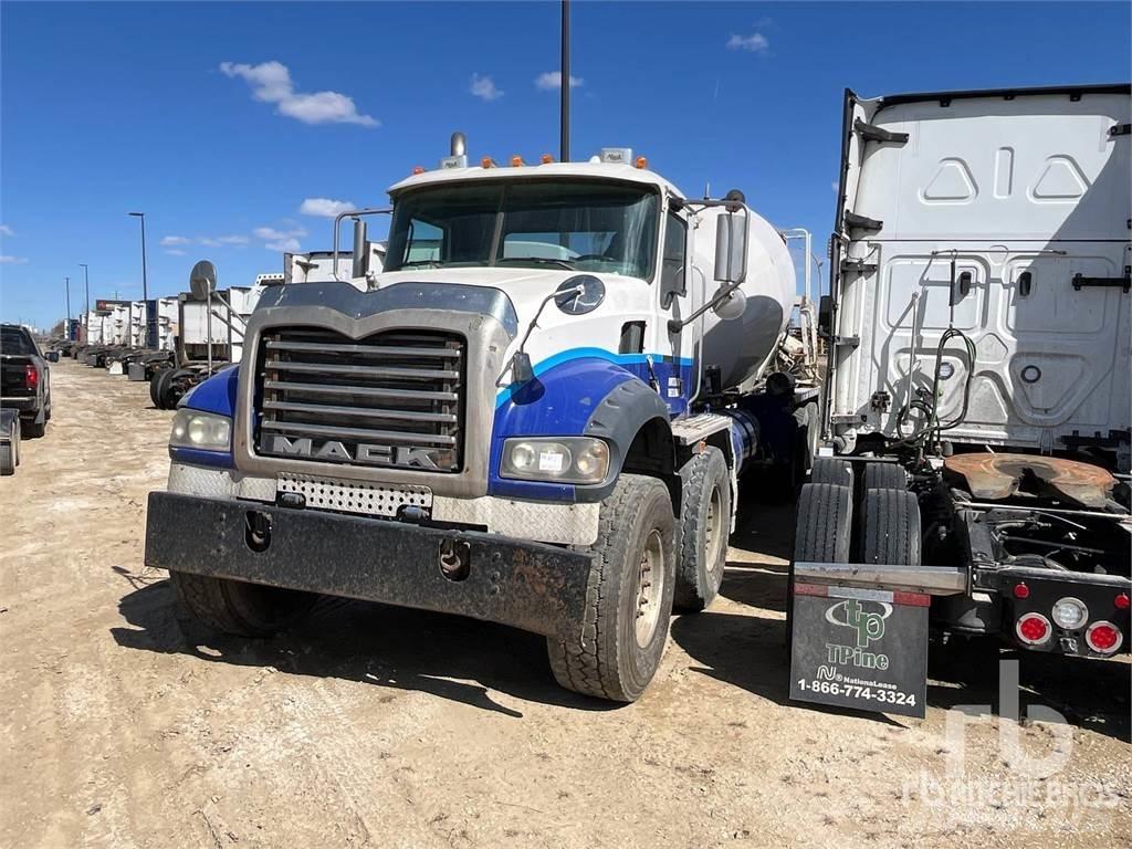 Mack CPT713 Betongbiler