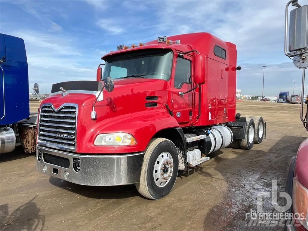 Mack CXU613 Trekkvogner