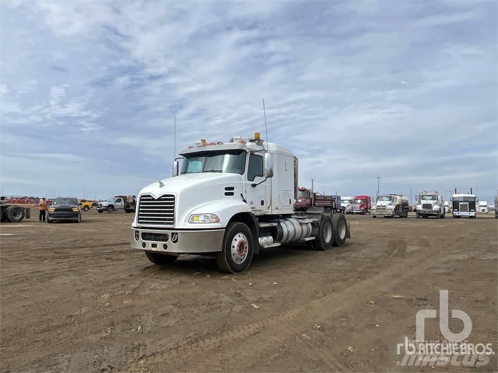 Mack CXU613 Trekkvogner