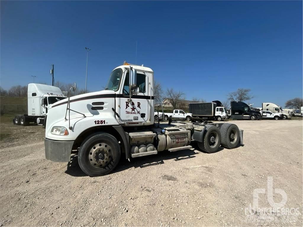 Mack CXU613 Trekkvogner