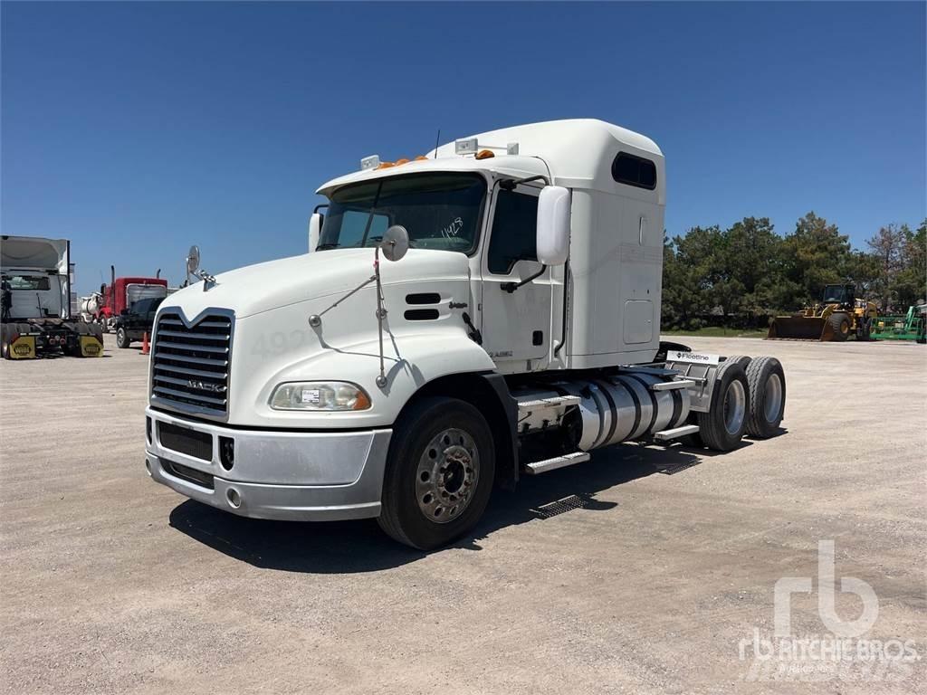 Mack CXU613 Trekkvogner