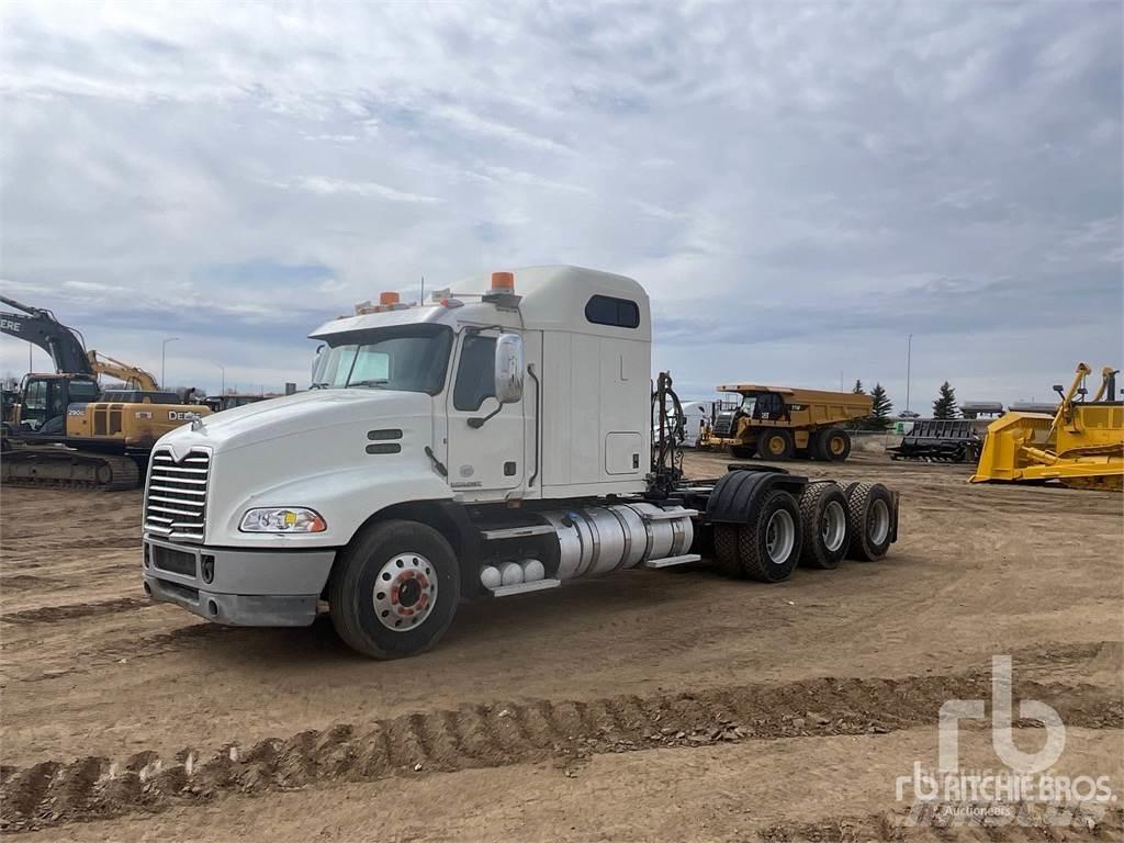 Mack CXU614 Trekkvogner