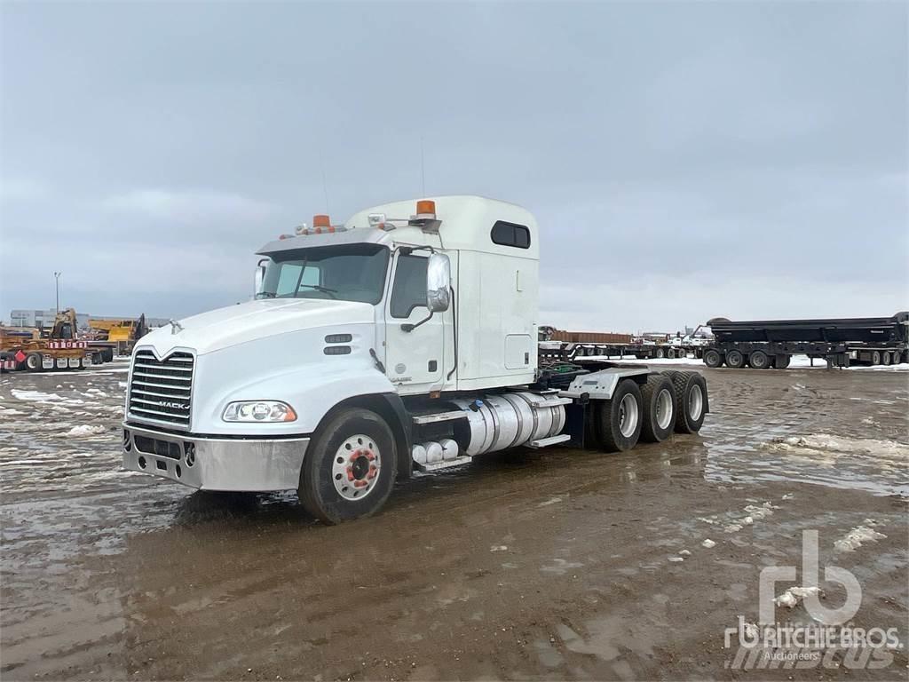 Mack CXU614 Trekkvogner