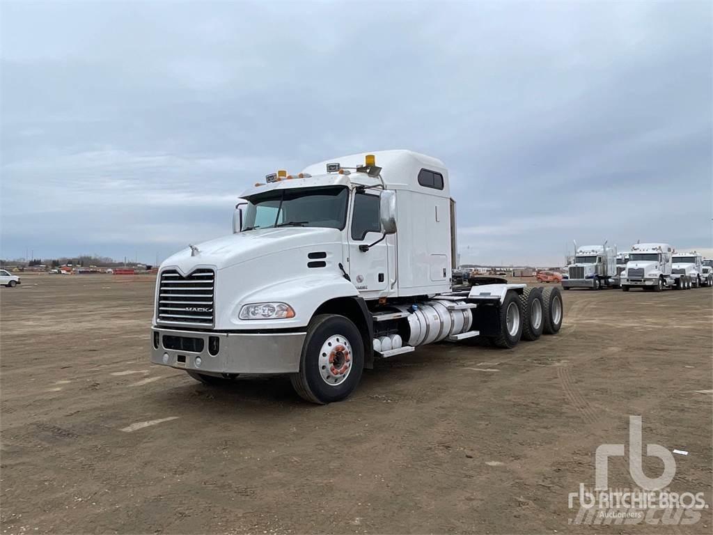 Mack CXU614 Trekkvogner
