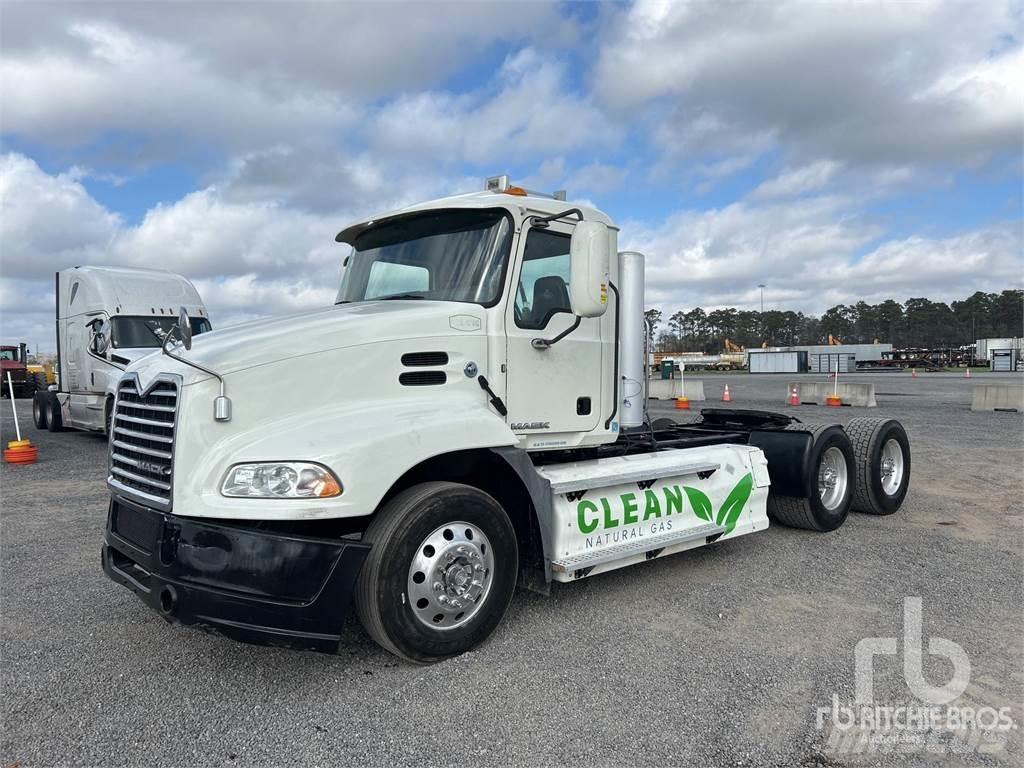 Mack CXU633T Trekkvogner