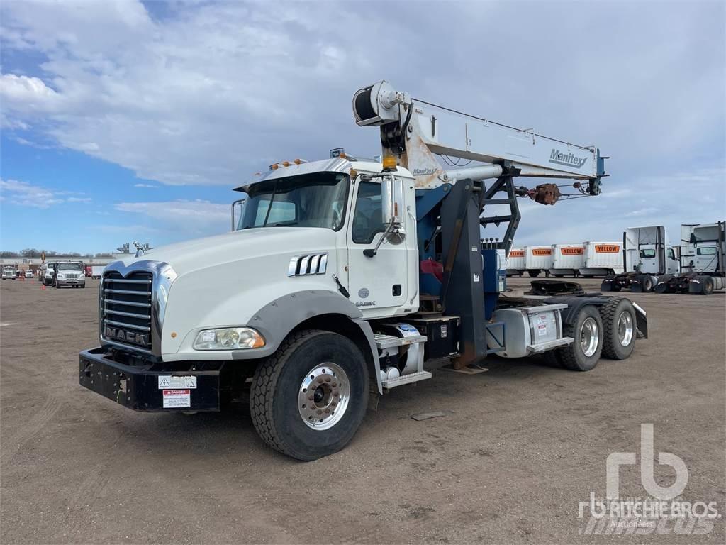 Mack GU813 Kranbil