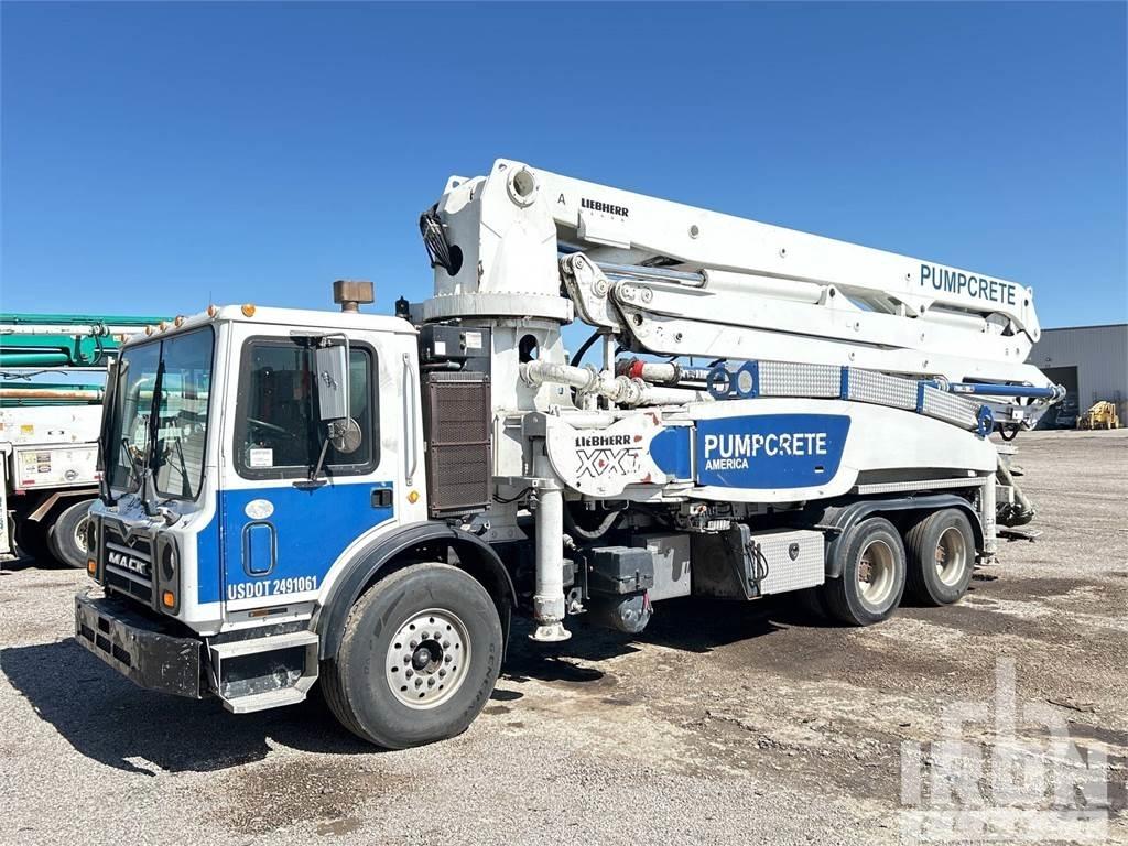 Mack MRU613 Betongbiler