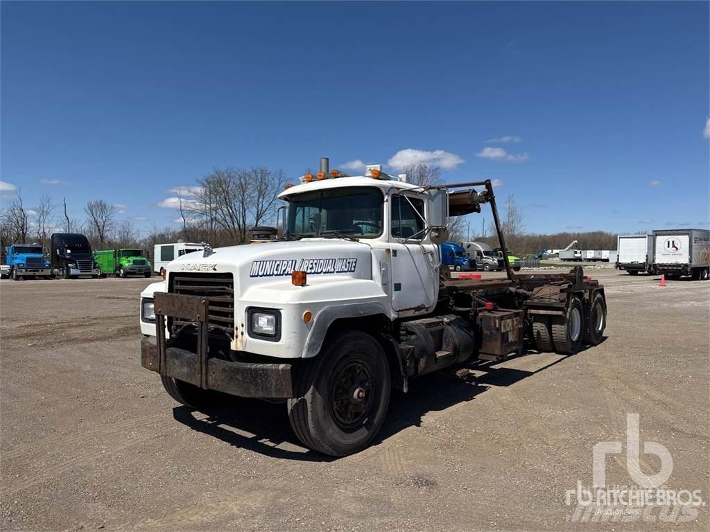 Mack RD688S Kabelløft lastebiler