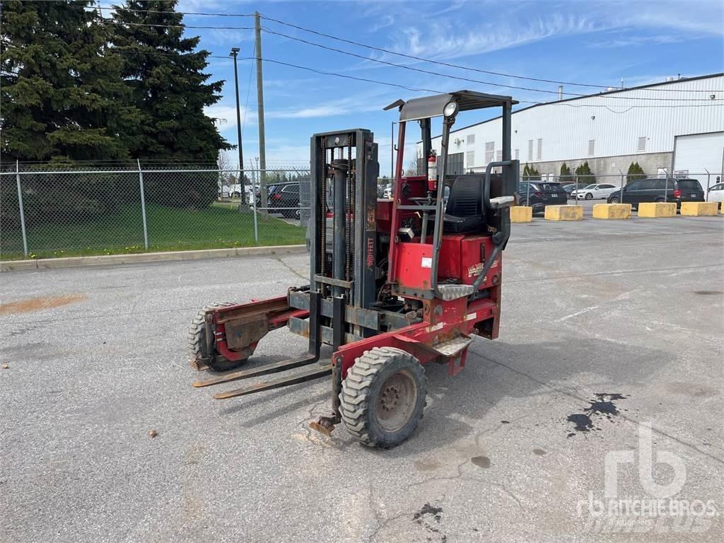  MOFFET M5500 Terrenggående gaffeltruck
