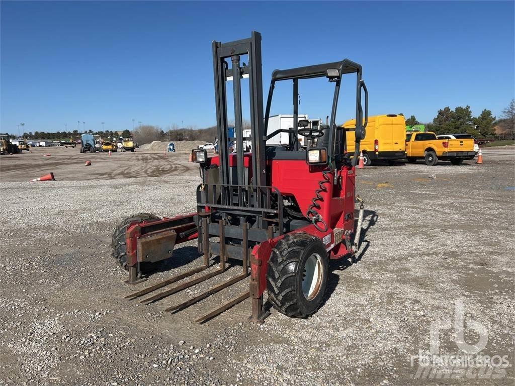 Moffett M50 Terrenggående gaffeltruck
