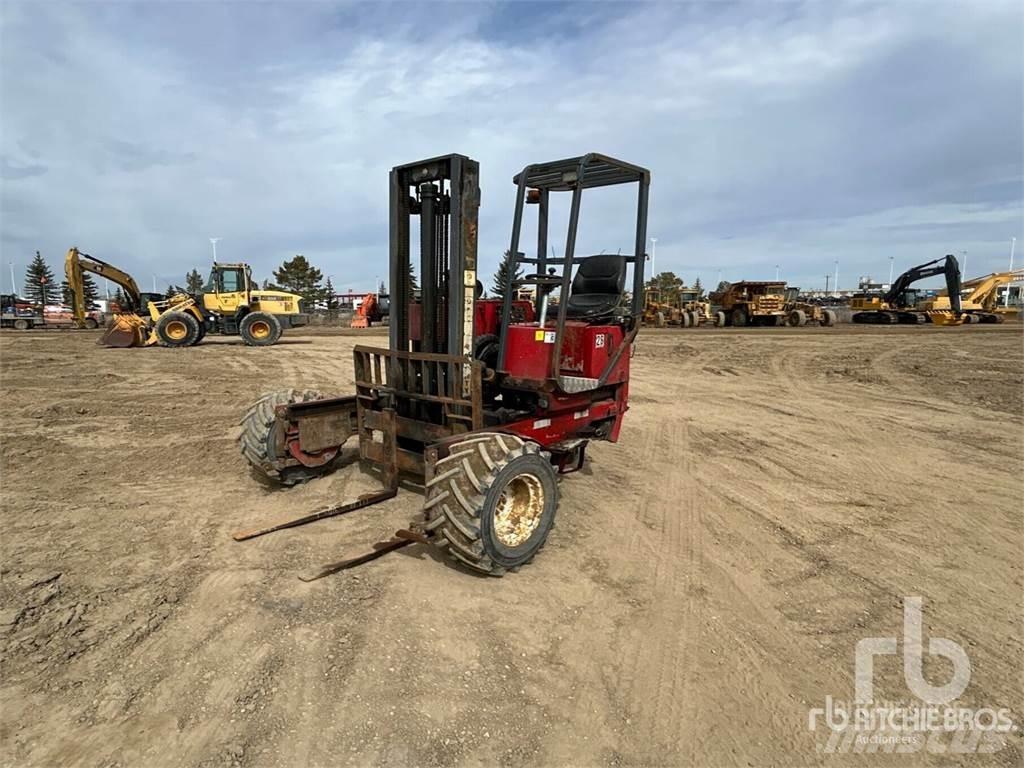Moffett M5000 Terrenggående gaffeltruck