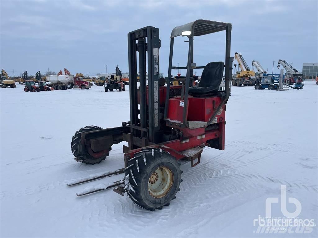 Moffett M5000 Terrenggående gaffeltruck