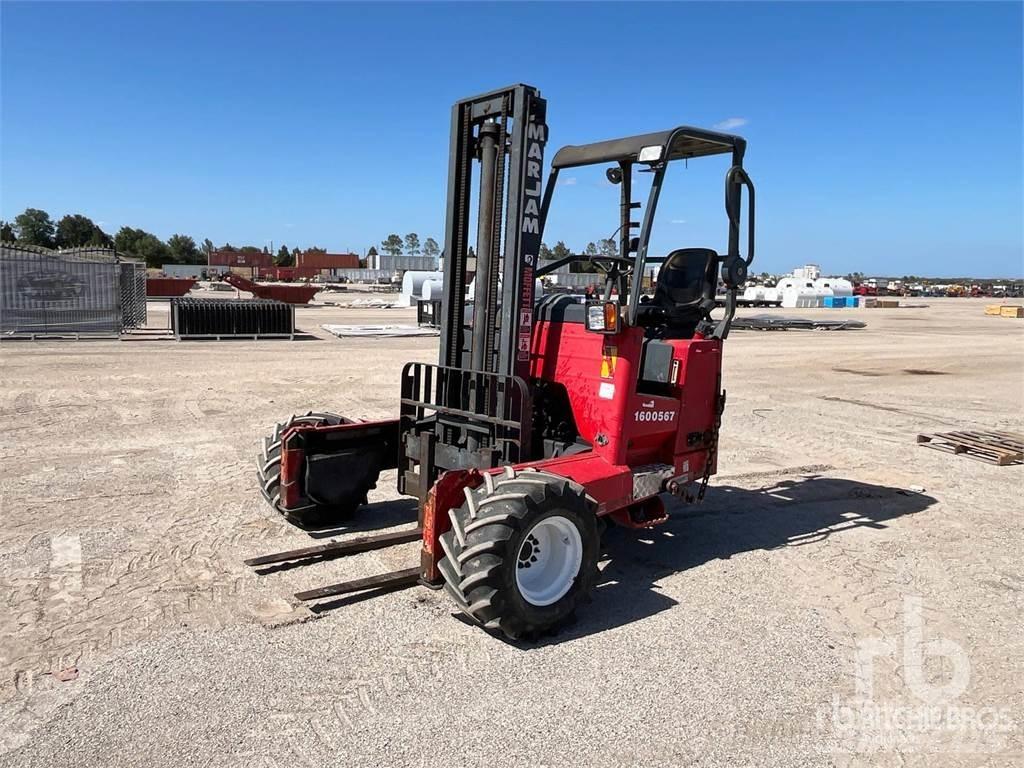 Moffett M55 Terrenggående gaffeltruck
