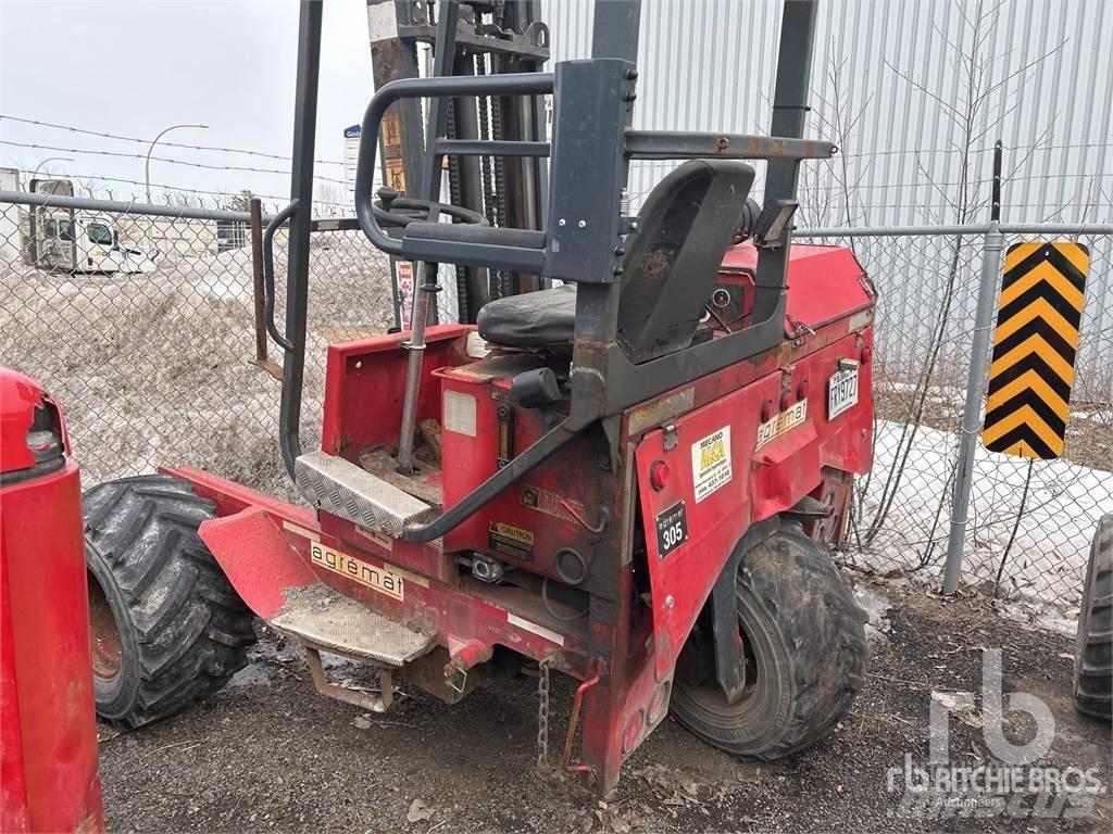 Moffett M5500 Terrenggående gaffeltruck