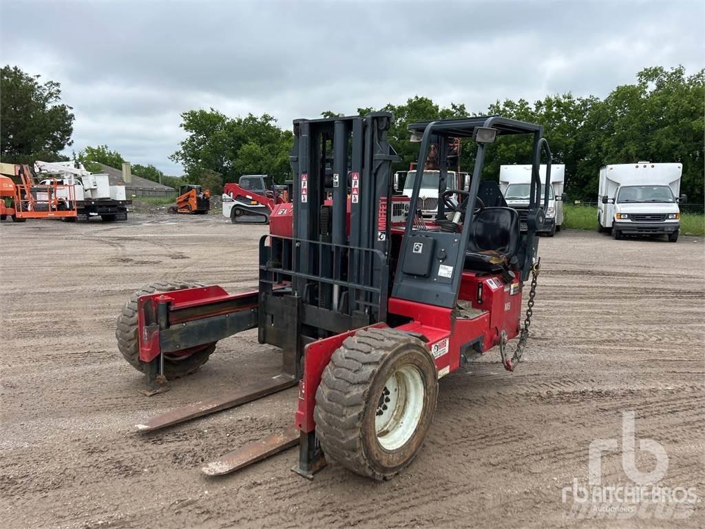 Moffett M9 55.3 Terrenggående gaffeltruck