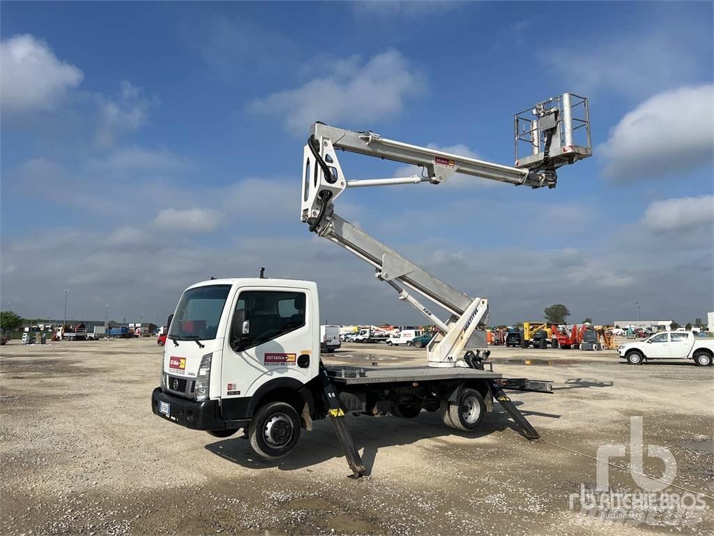 Nissan CABSTAR Tilhengerlifter