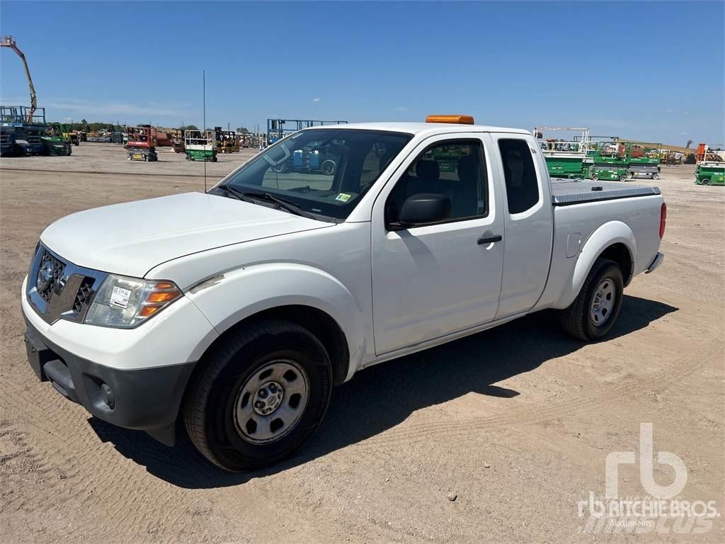 Nissan FRONTIER Pickup/planbiler