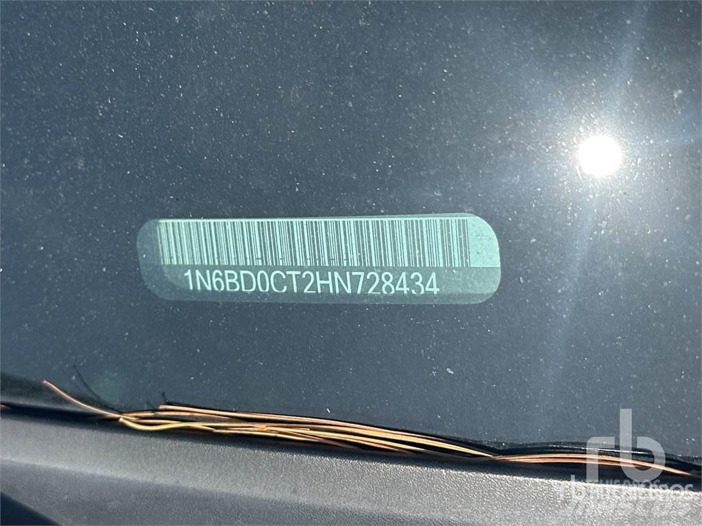 Nissan FRONTIER Pickup/planbiler