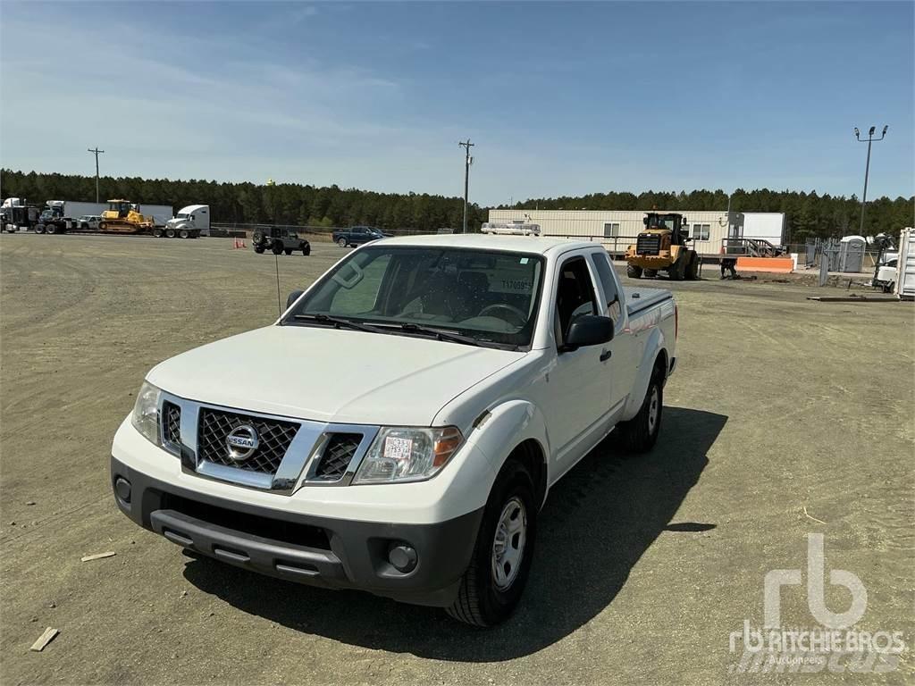 Nissan FRONTIER Pickup/planbiler