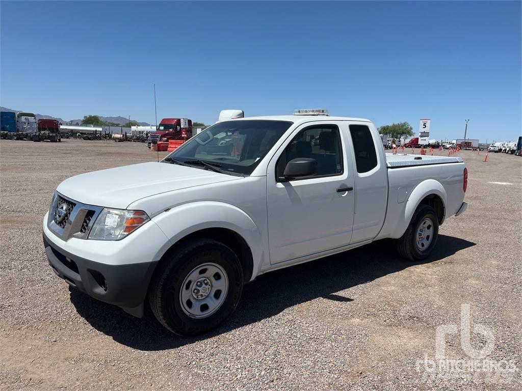 Nissan FRONTIER Pickup/planbiler