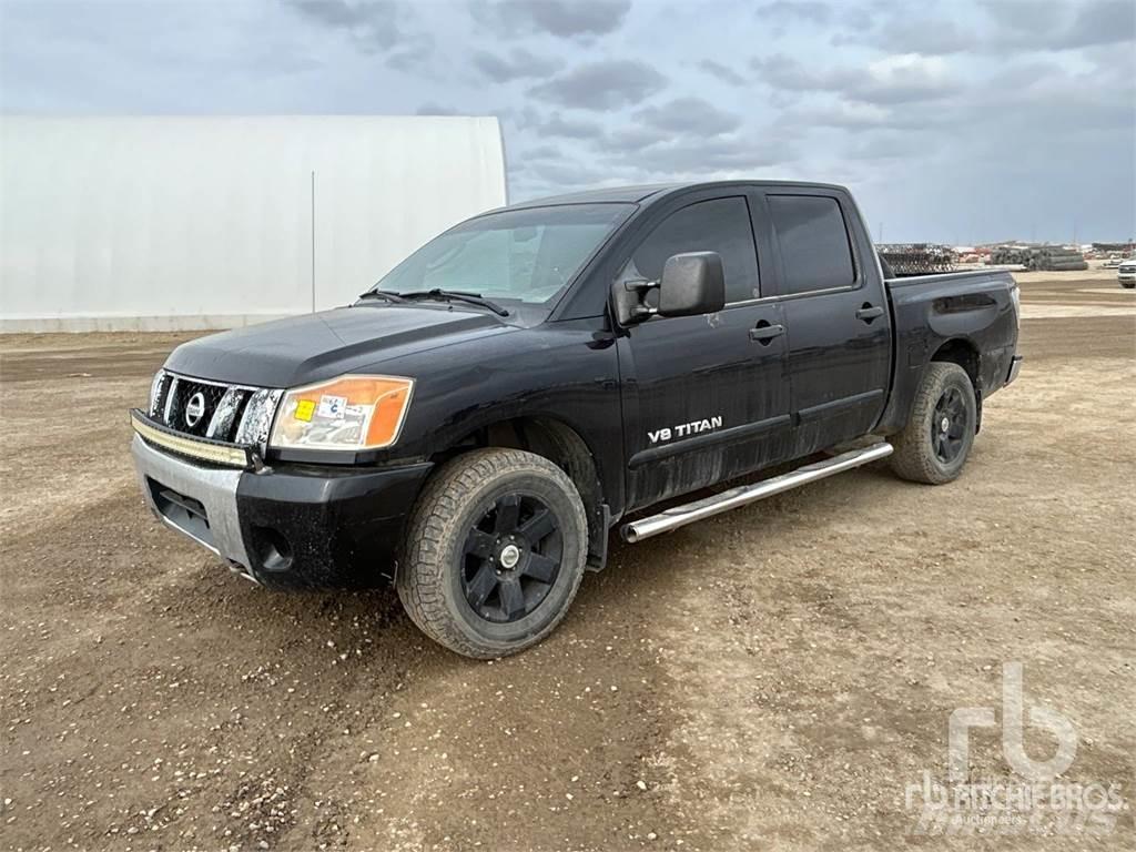 Nissan TITAN Pickup/planbiler